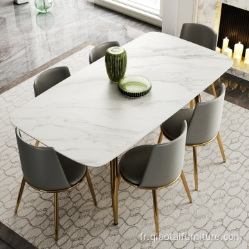 Table à manger en marbre avec pied en acier inoxydable pour petit appartement